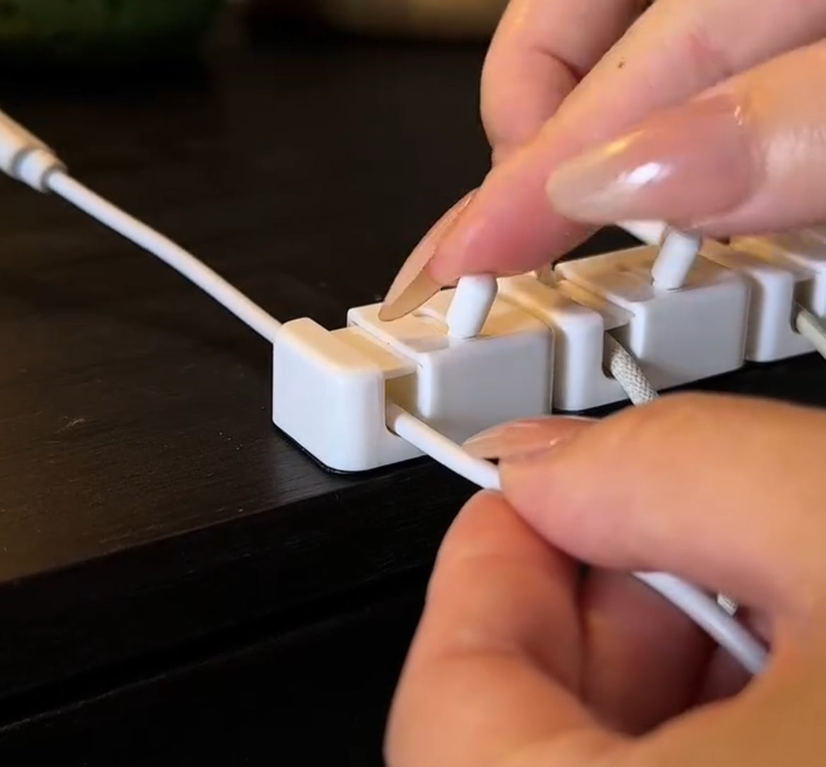 Universal Wire Organisers